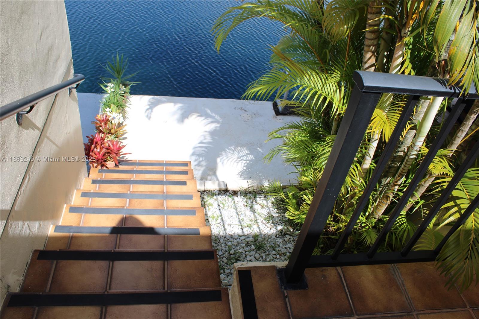 15512 Sharpecroft Dr