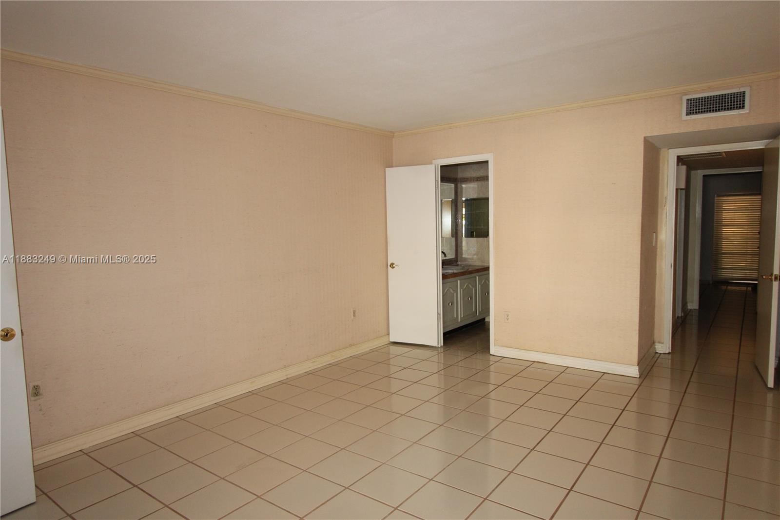 15512 Sharpecroft Dr