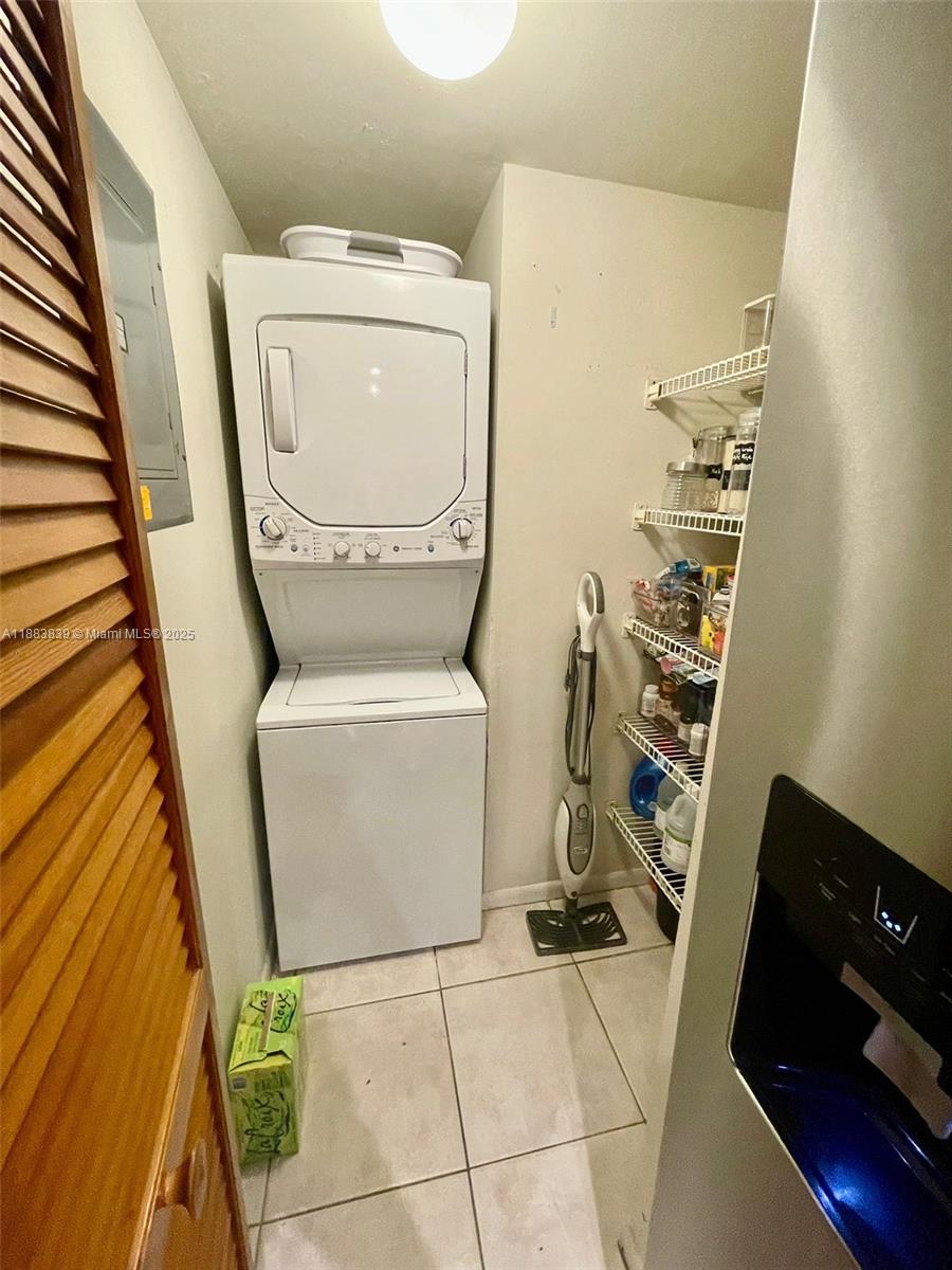 9140 SW 123rd Ct # 201