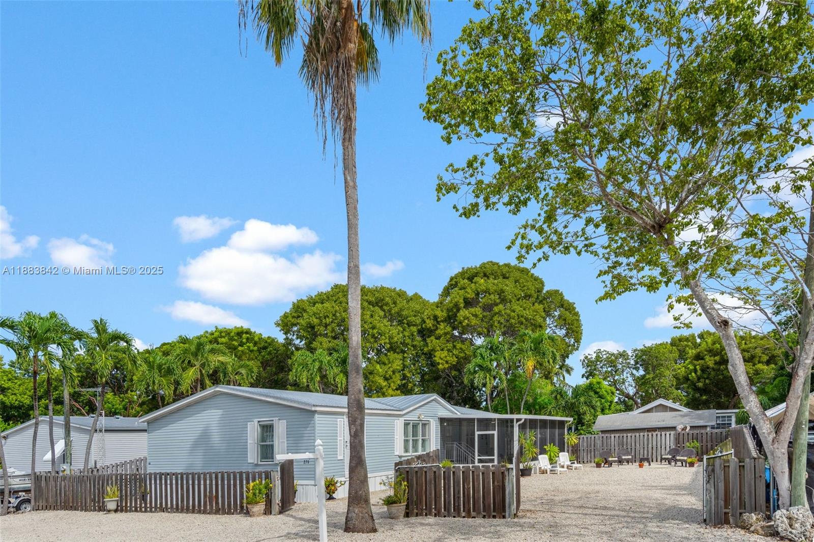 278 King Ave