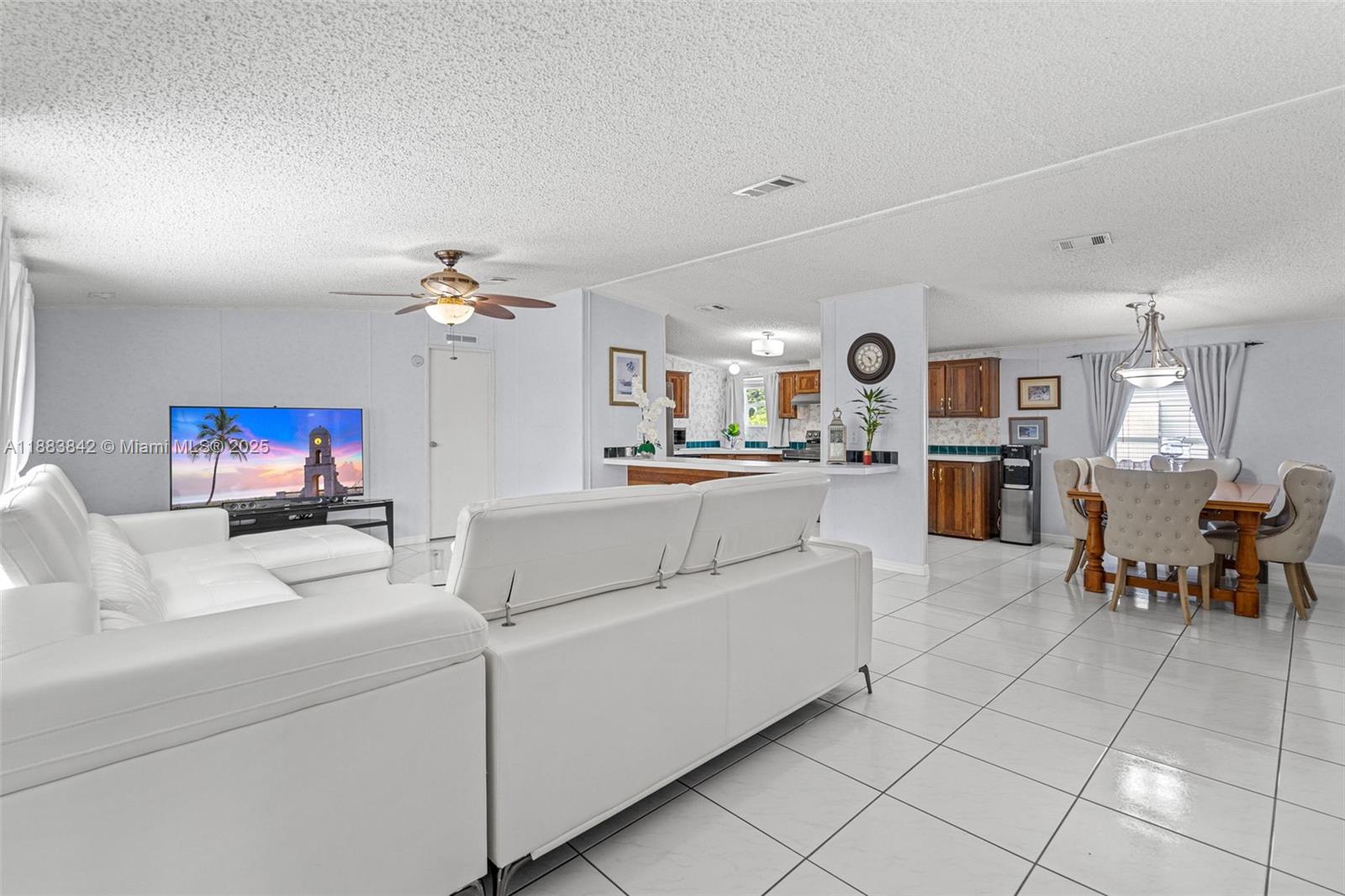 278 King Ave