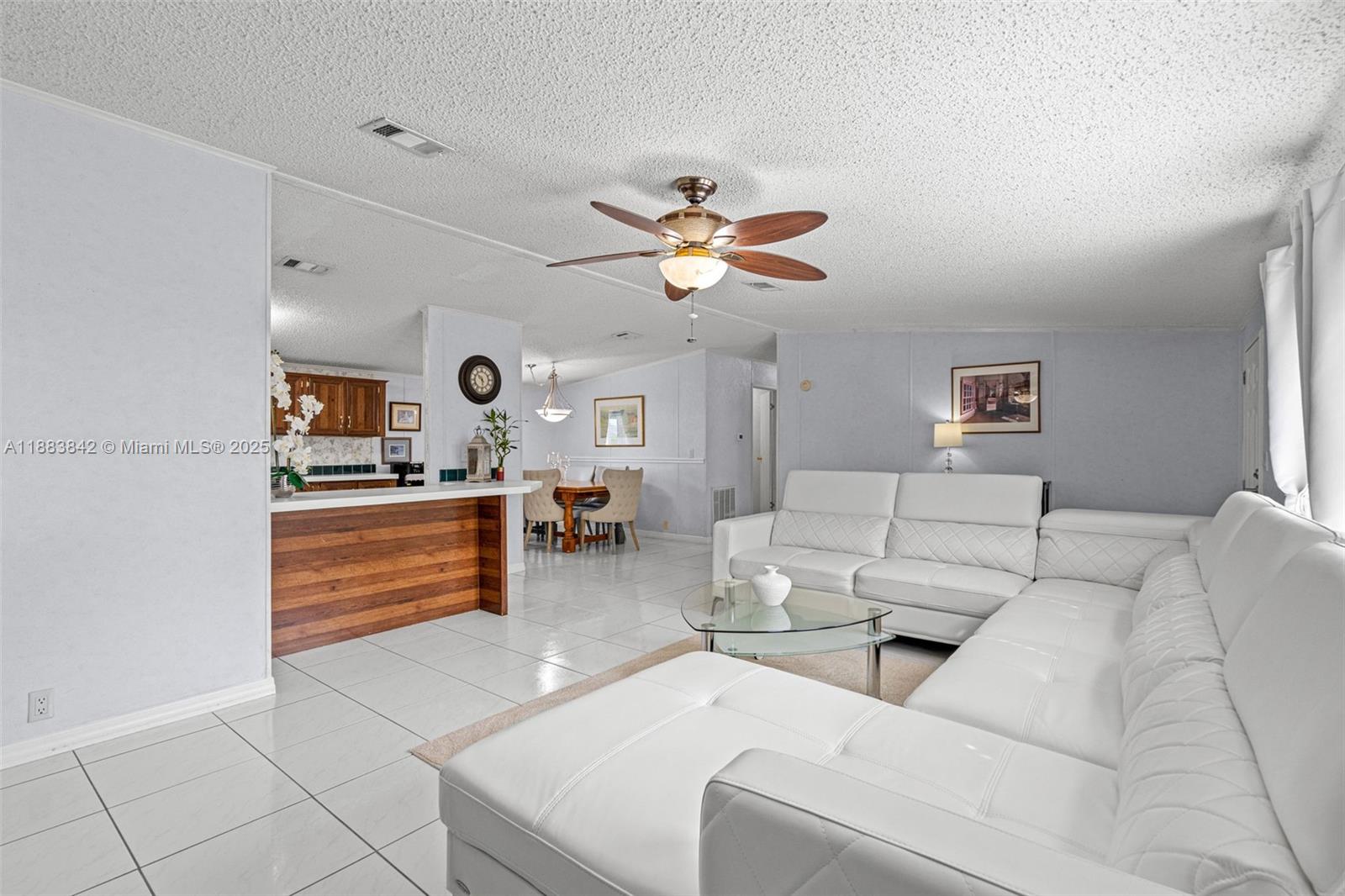 278 King Ave
