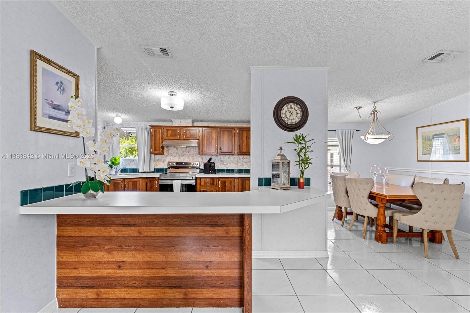 278 King Ave