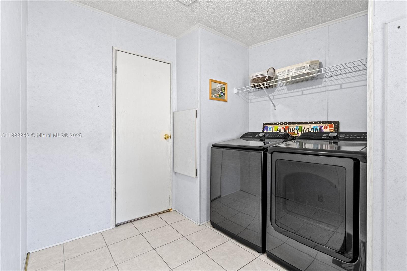 278 King Ave