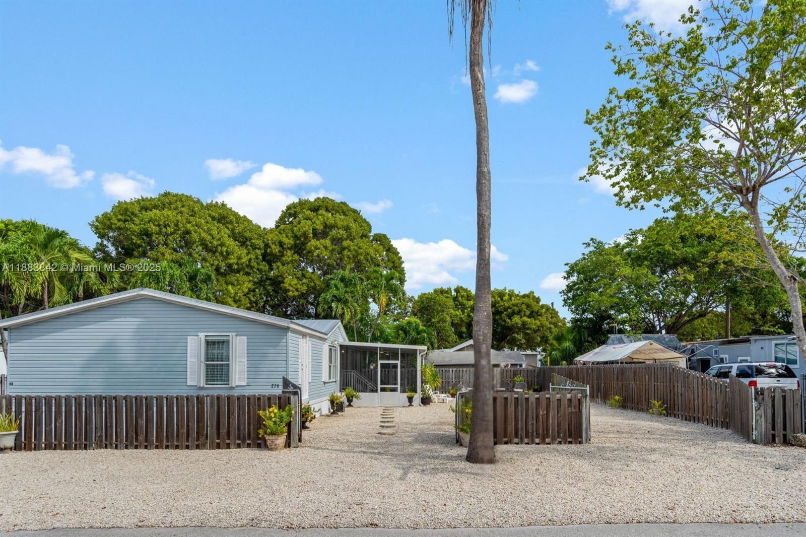 278 King Ave