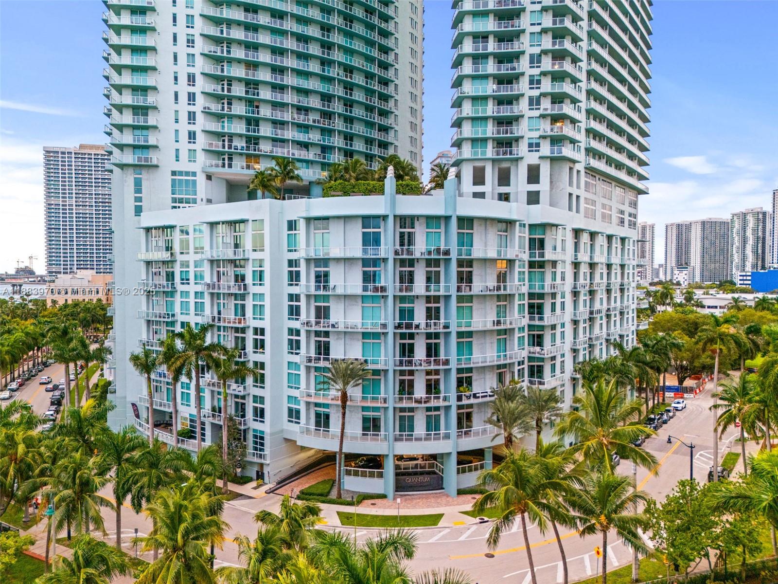 1900 N Bayshore Dr # 4018