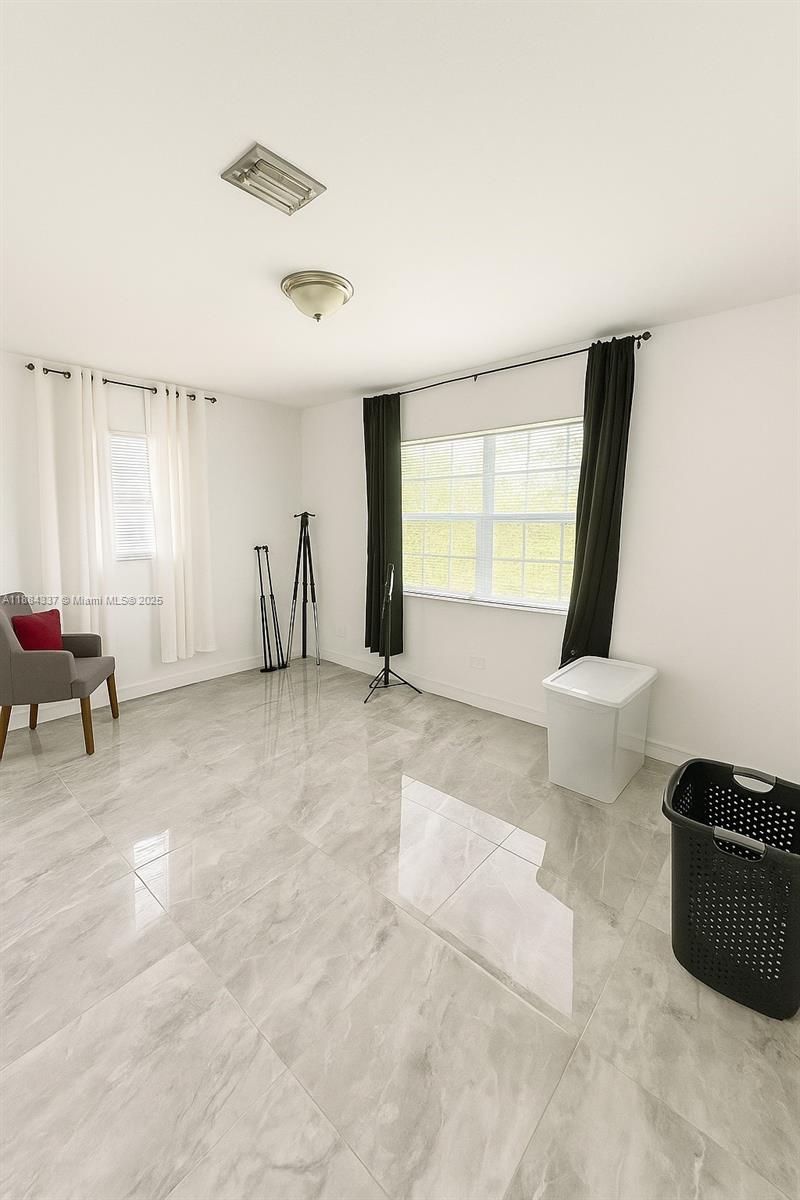 10241 Dominican Dr, Cutler Bay