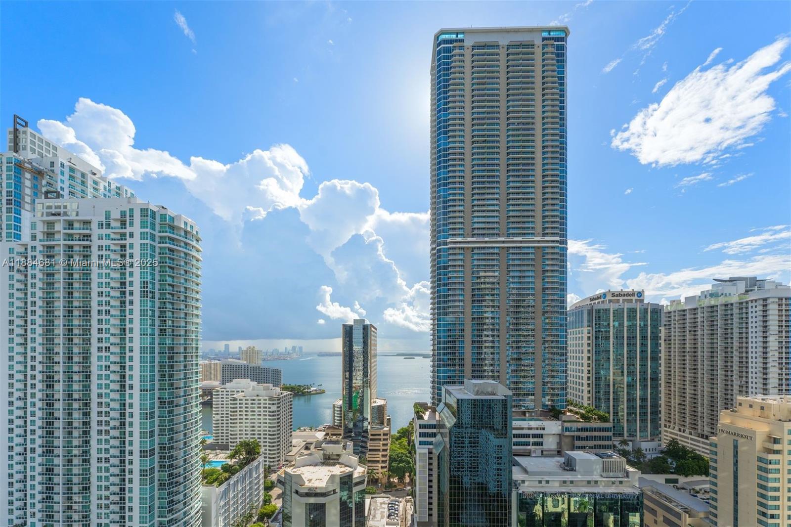 1010 Brickell Ave # 3004