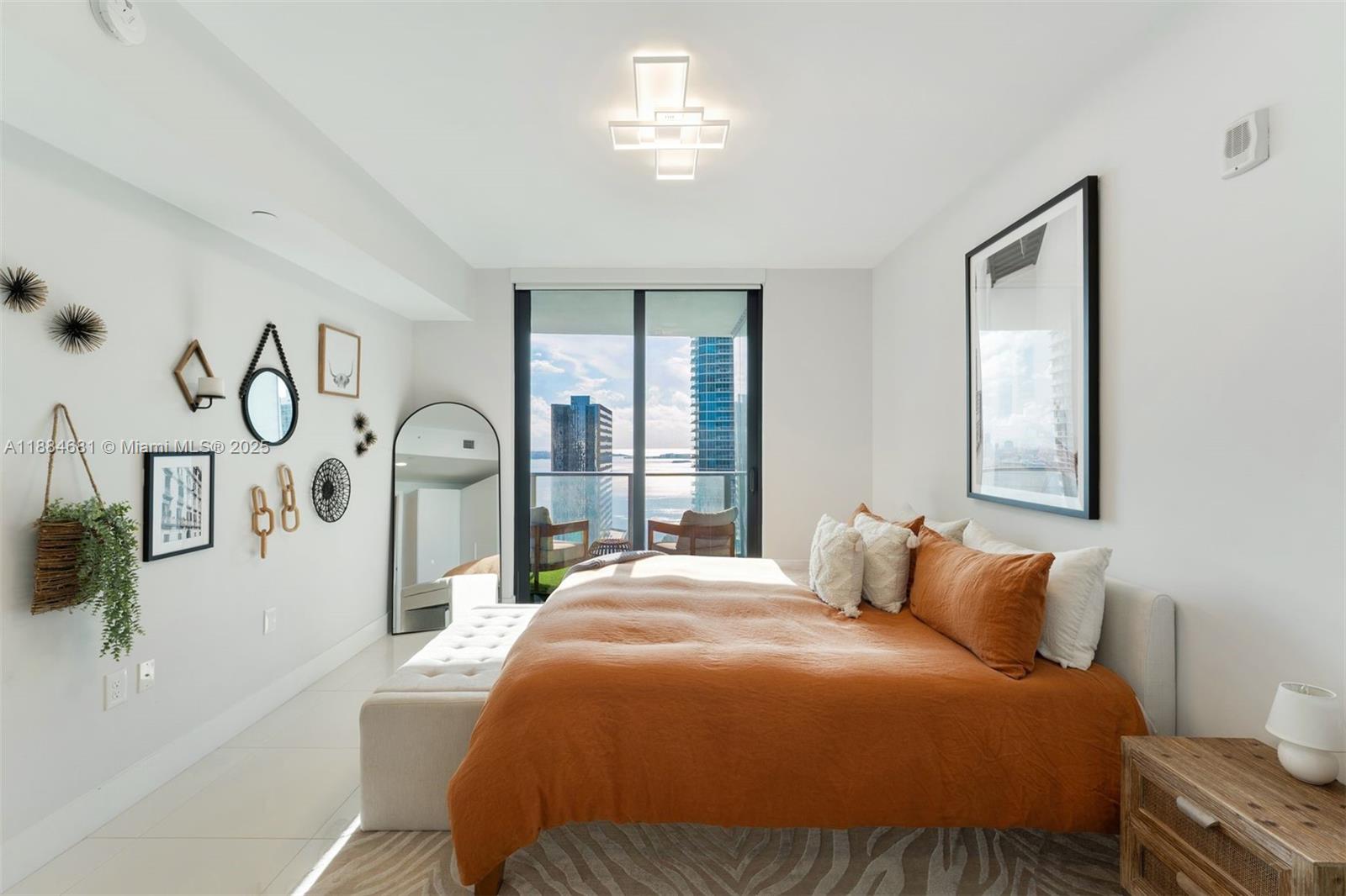 1010 Brickell Ave # 3004