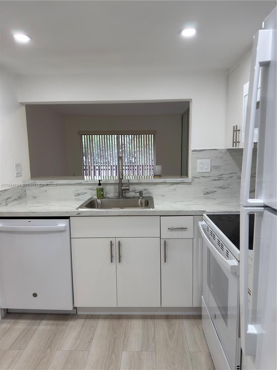 11291 SW 88th St # 202M