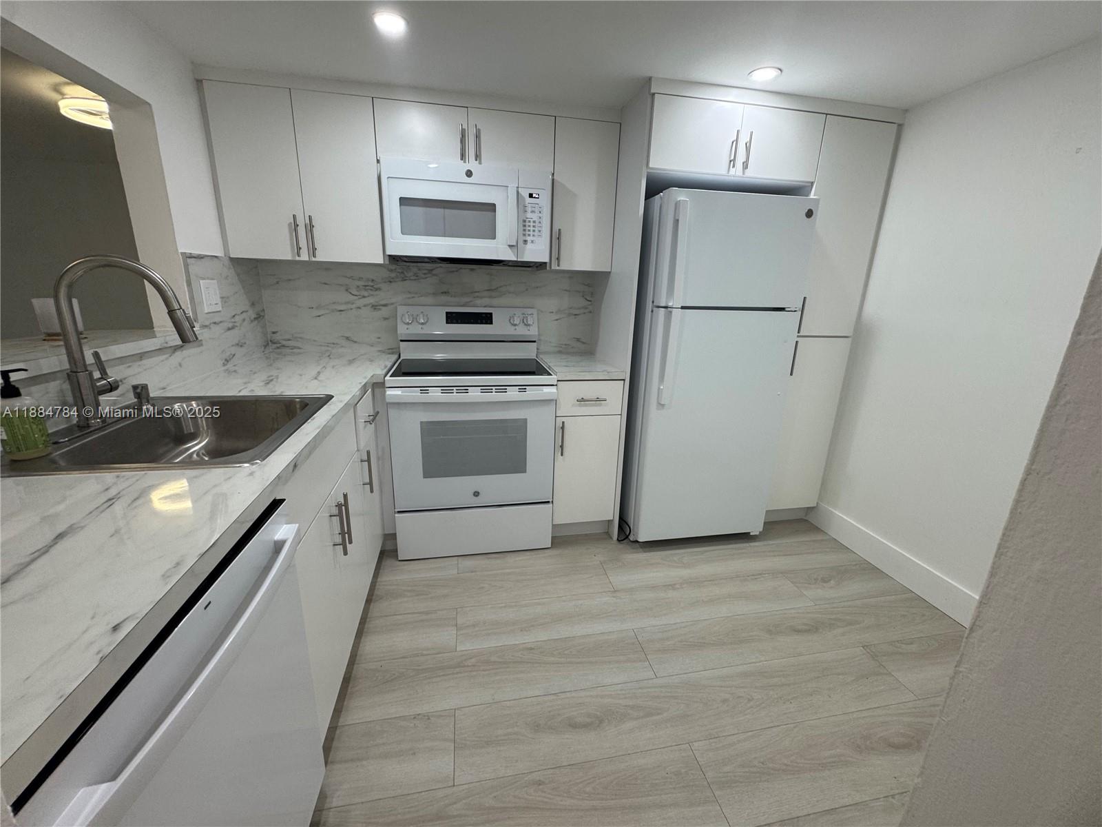 11291 SW 88th St # 202M