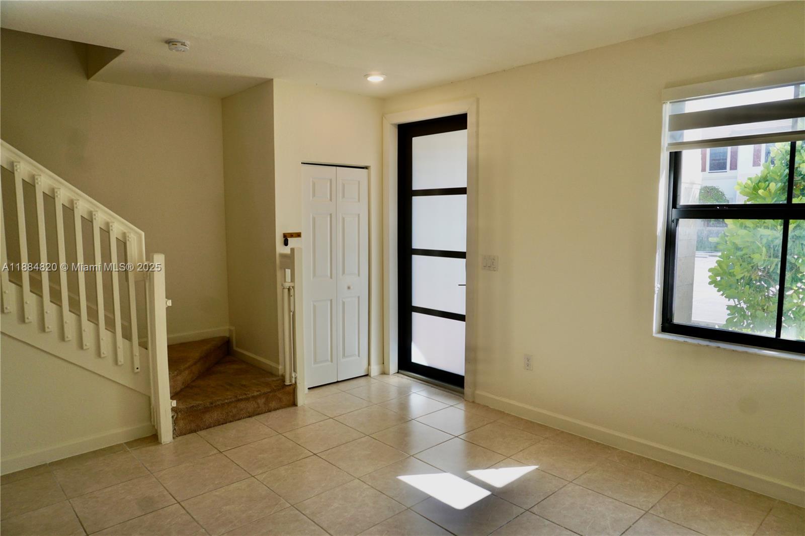 10606 W 33rd Ct # 10606