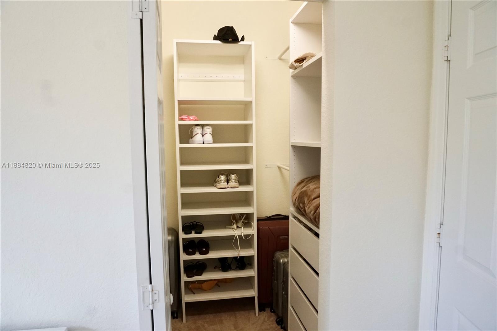 10606 W 33rd Ct # 10606