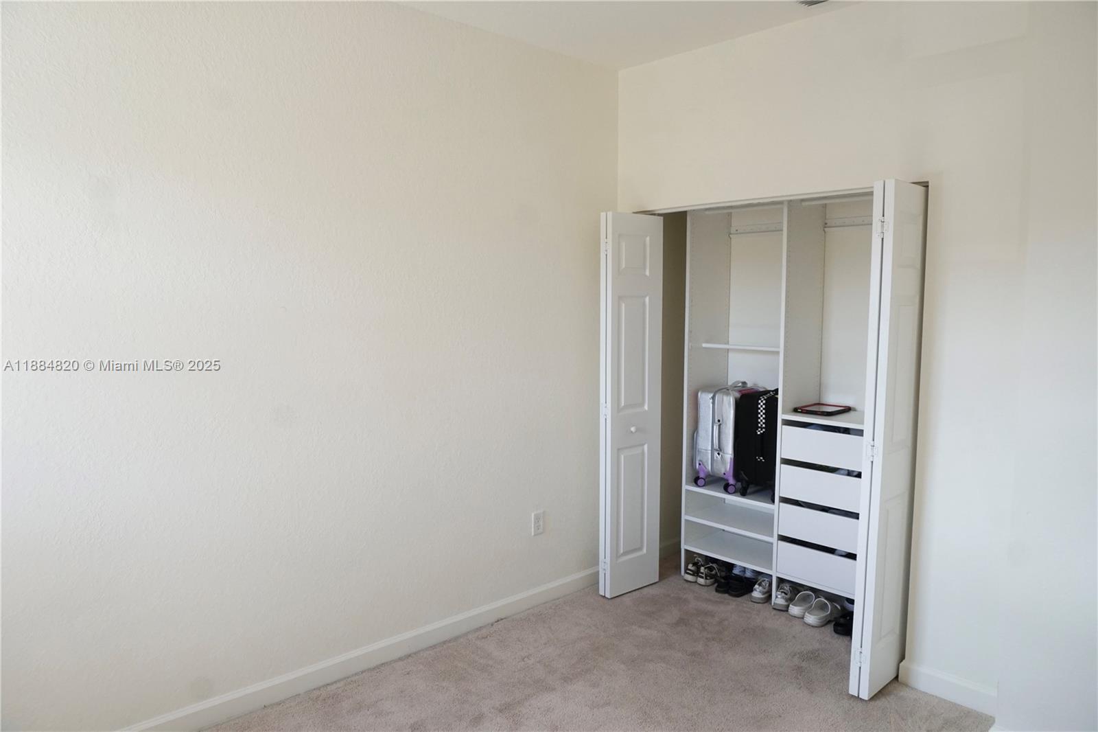 10606 W 33rd Ct # 10606