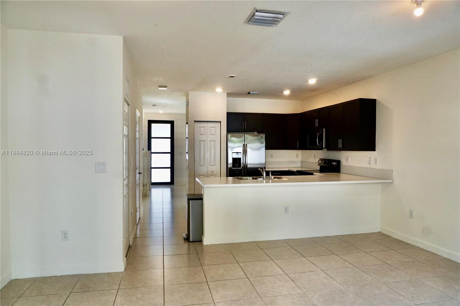 10606 W 33rd Ct # 10606