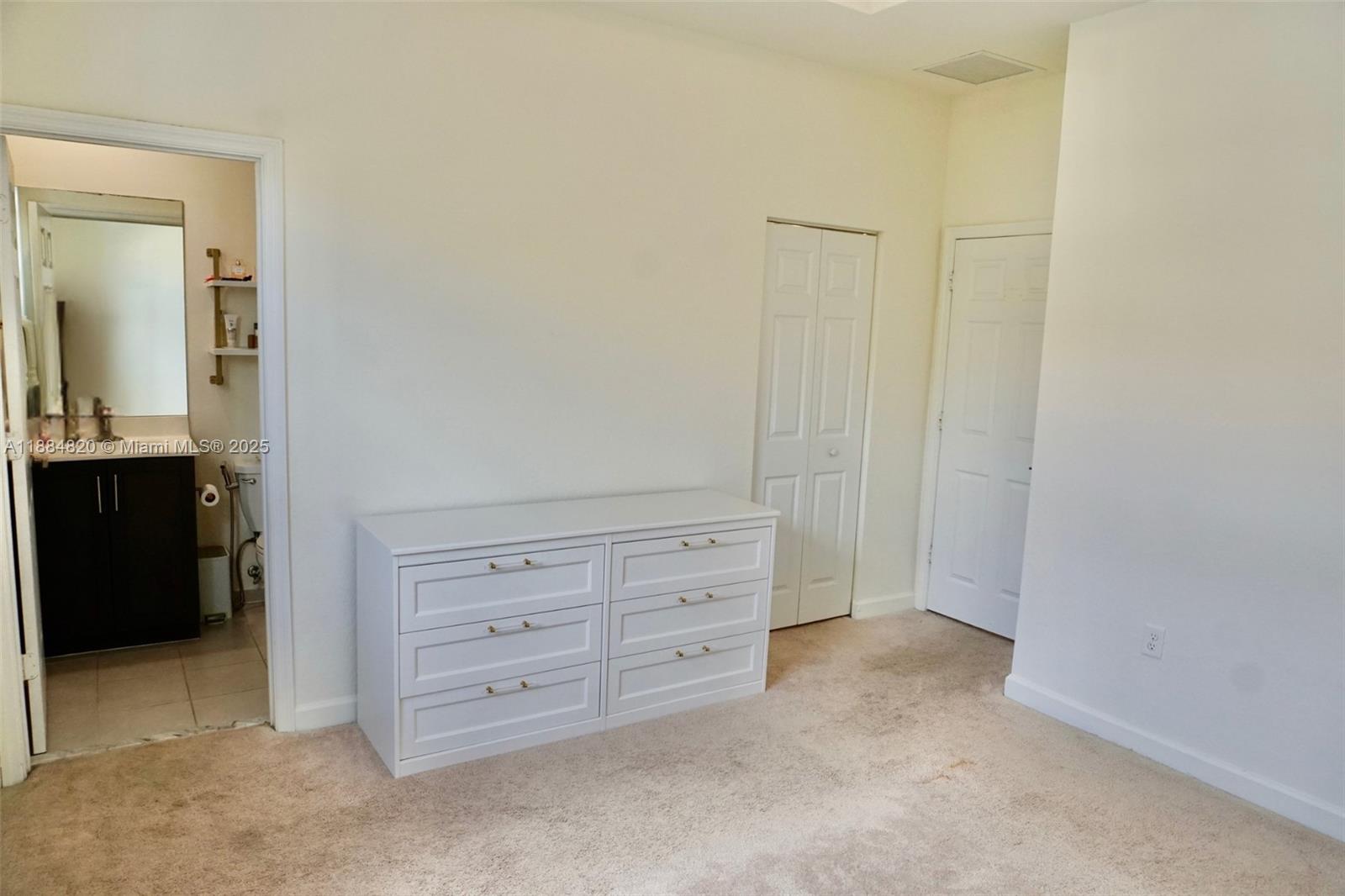 10606 W 33rd Ct # 10606