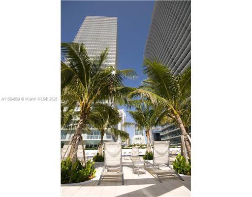 1111 SW 1st Ave Unit: 3225 SHORT TERM