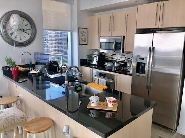 1111 SW 1st Ave Unit: 3225 SHORT TERM