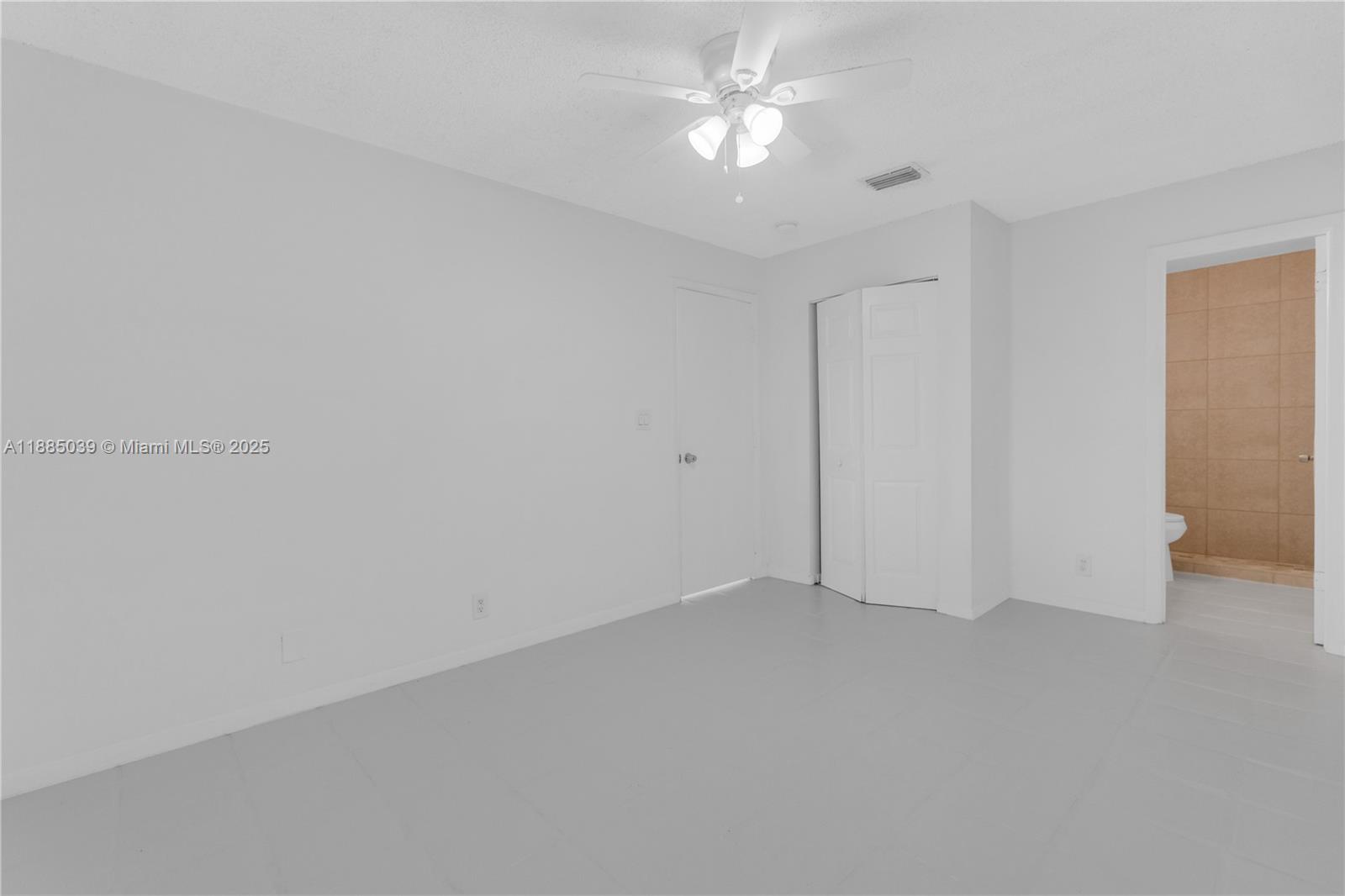 1428 NE 2nd Ave # 2