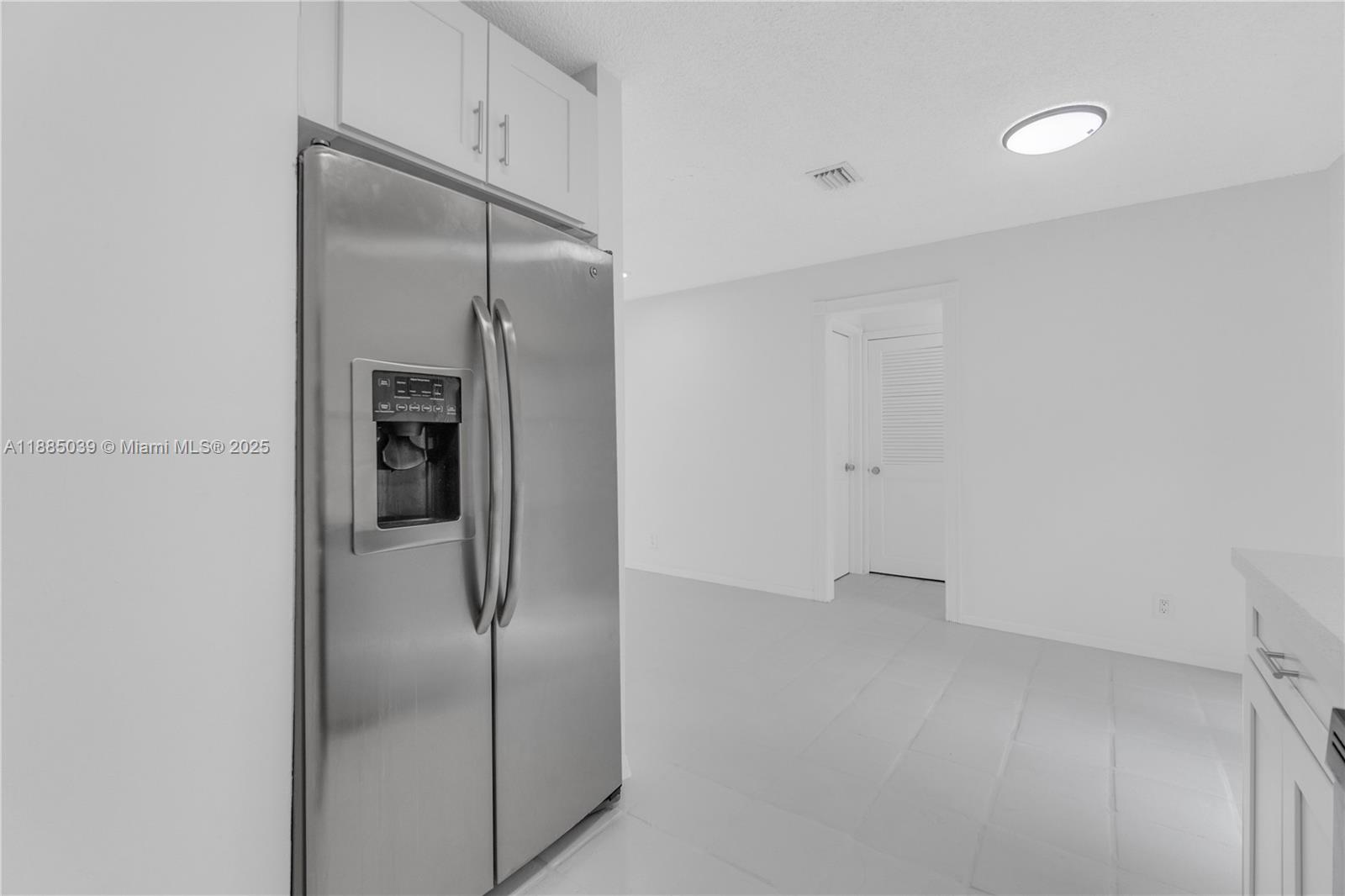 1428 NE 2nd Ave # 2