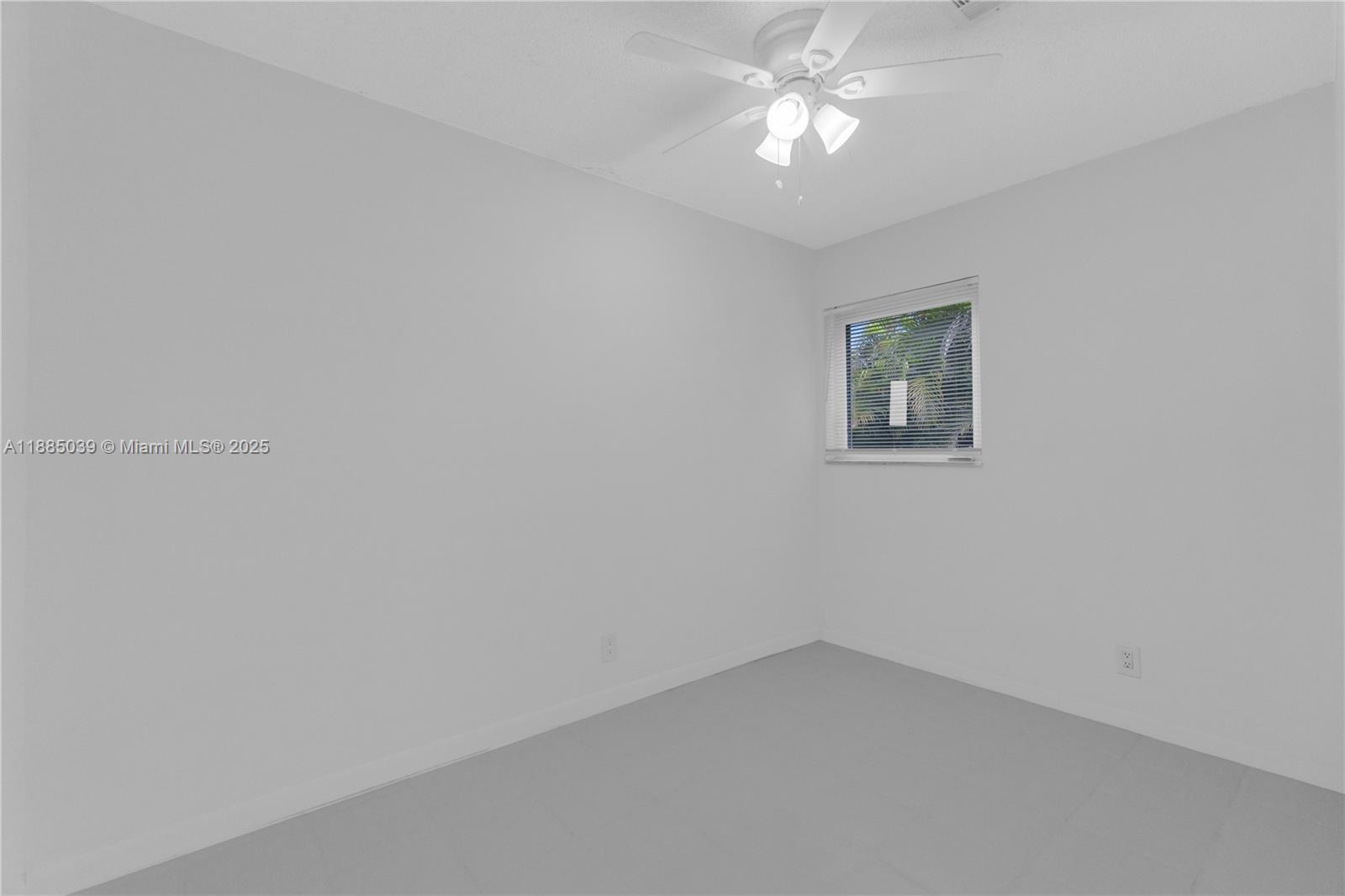 1428 NE 2nd Ave # 2