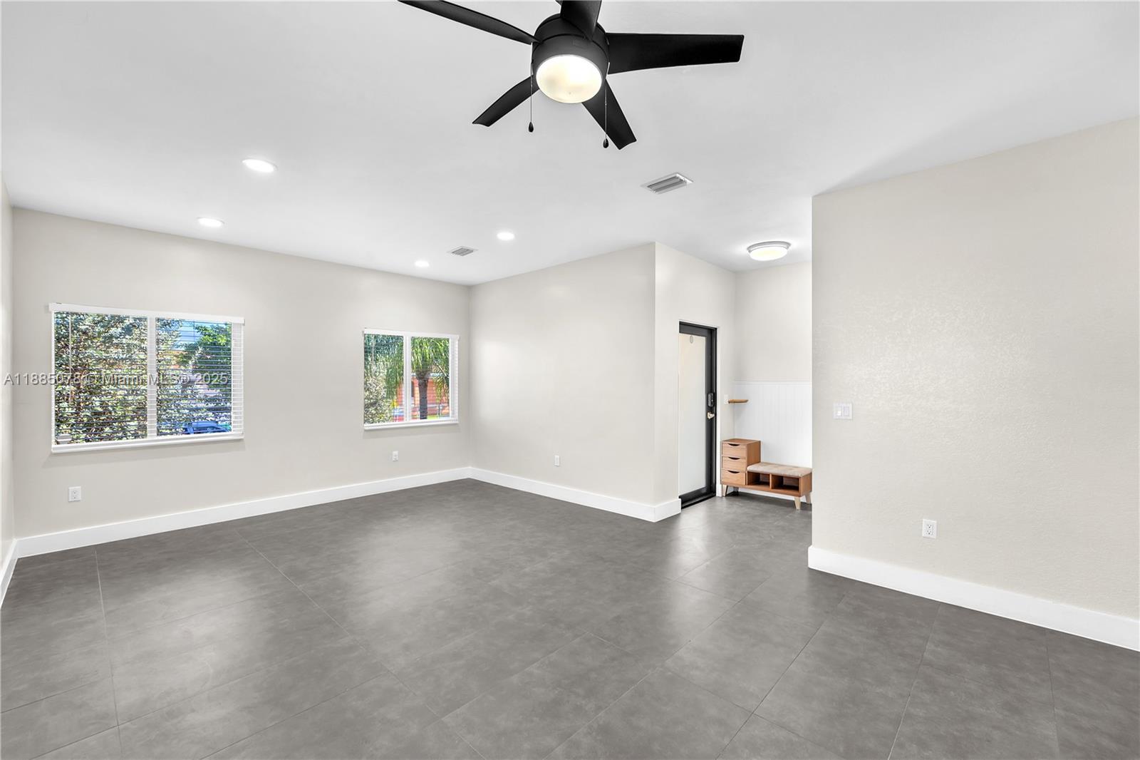 3508 NW 19th Ter, Miami