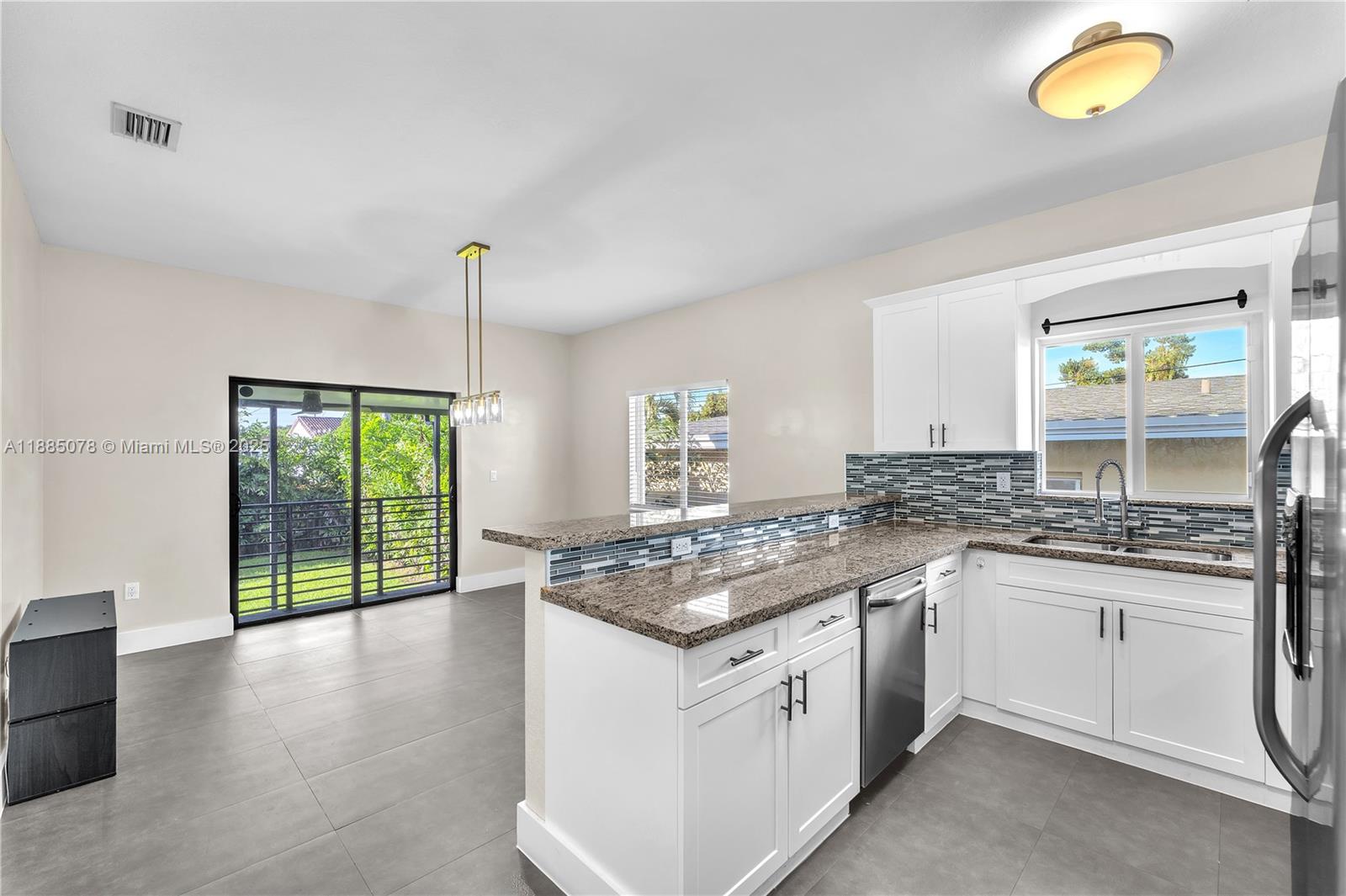 3508 NW 19th Ter, Miami