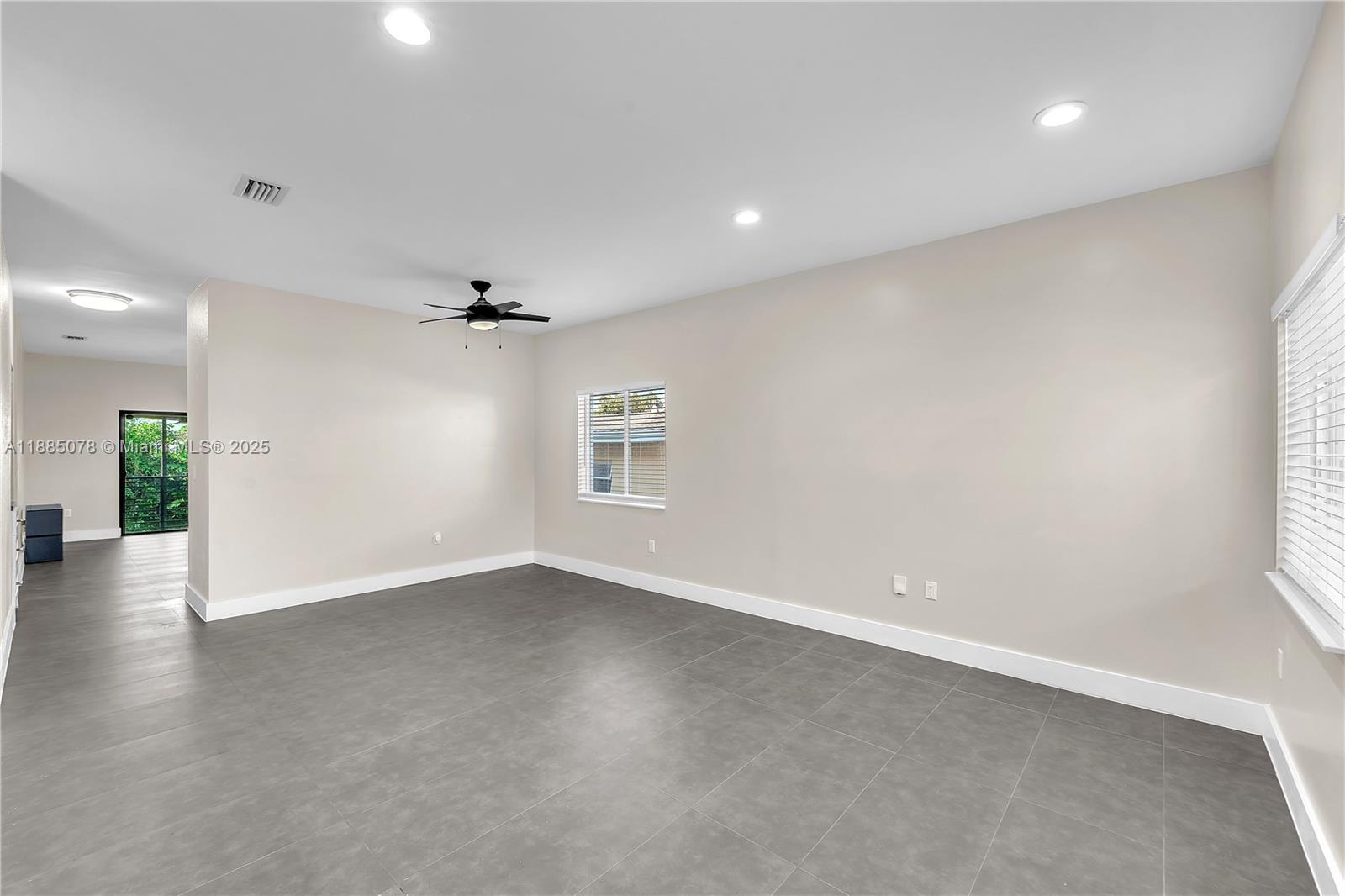 3508 NW 19th Ter, Miami
