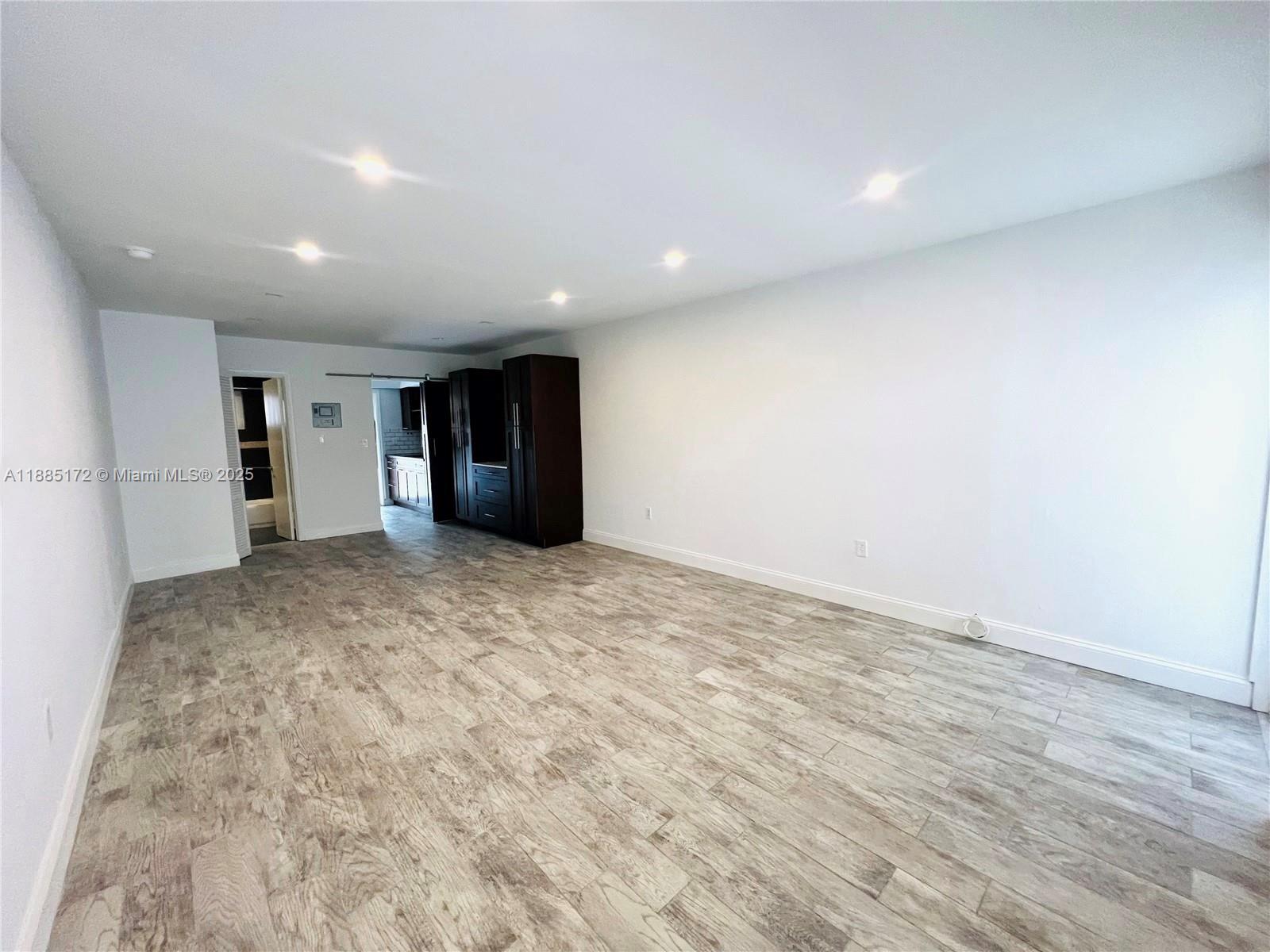 644 Meridian Ave # 6