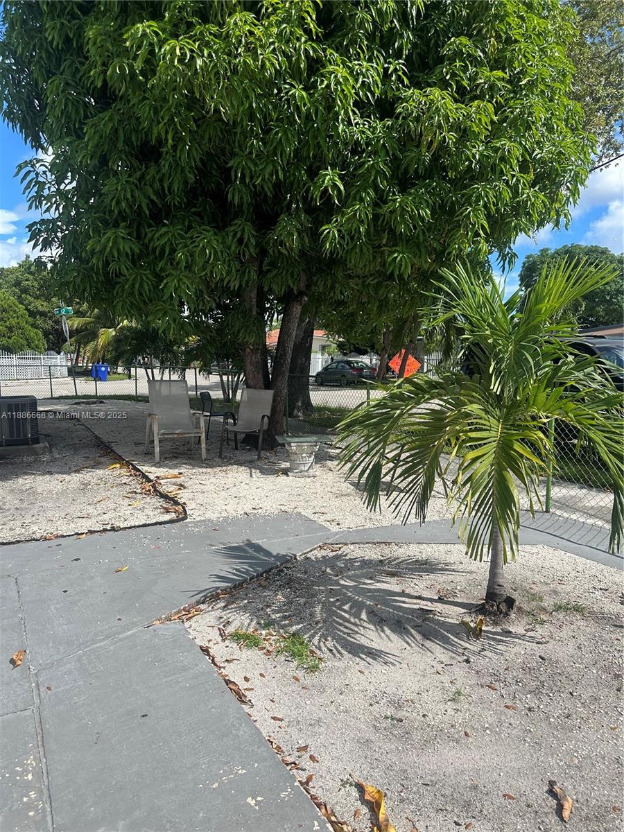 3500 NW 12th St