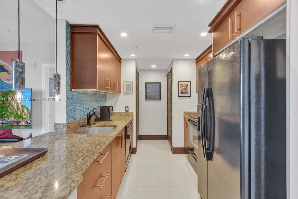 2701 SW 3rd Ave # 702