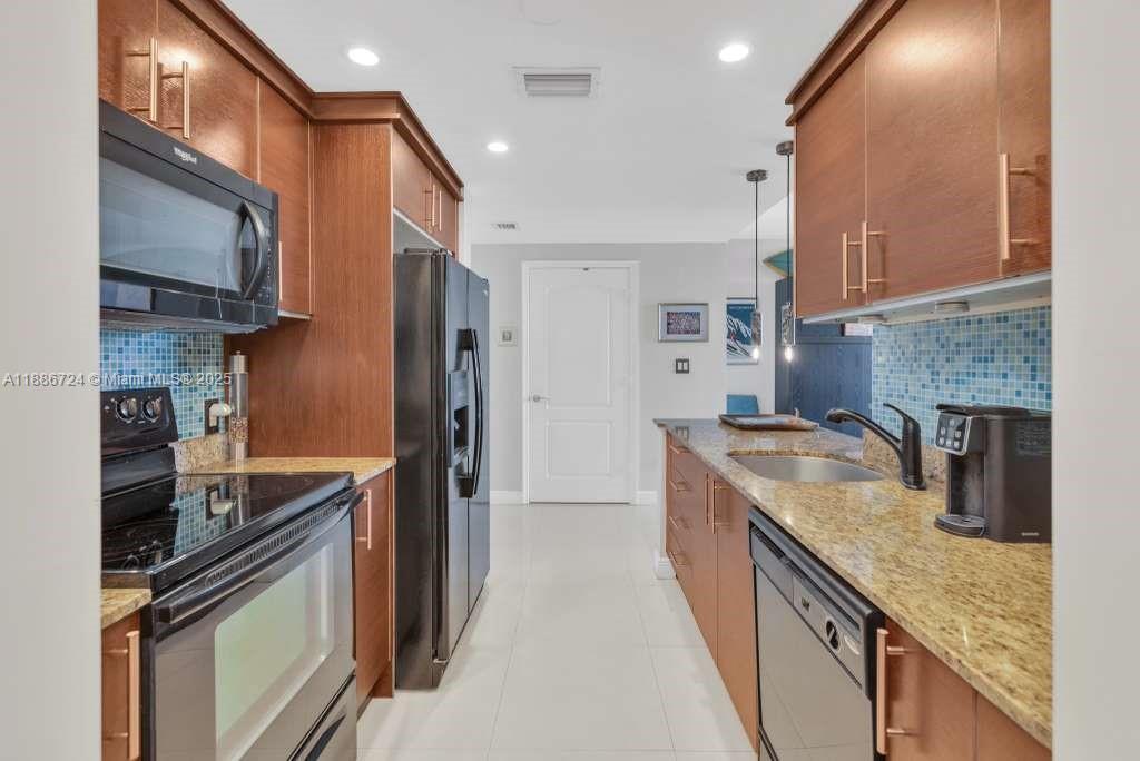 2701 SW 3rd Ave # 702