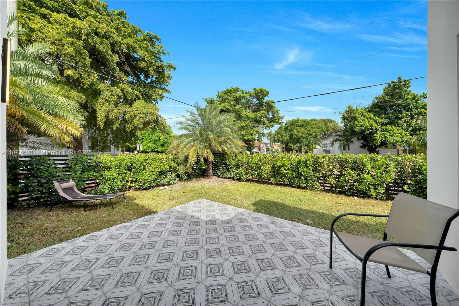 1370 SW 5th St
