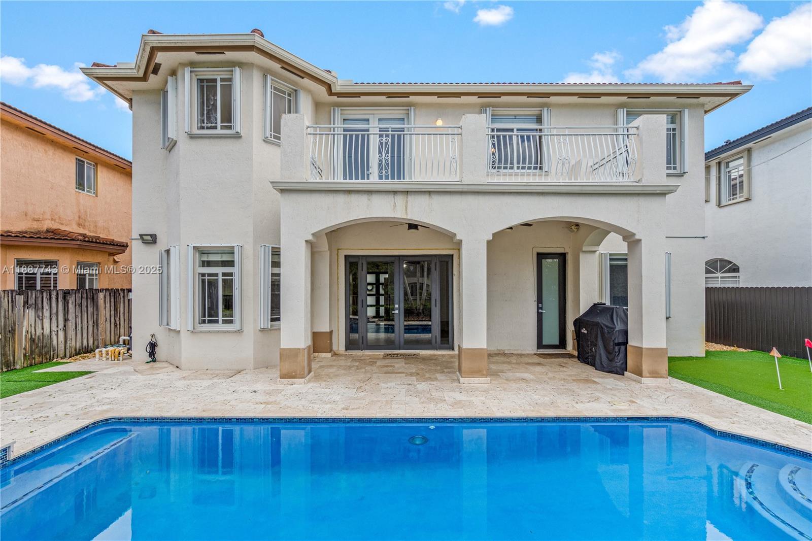 6423 SW 162nd Path, Miami