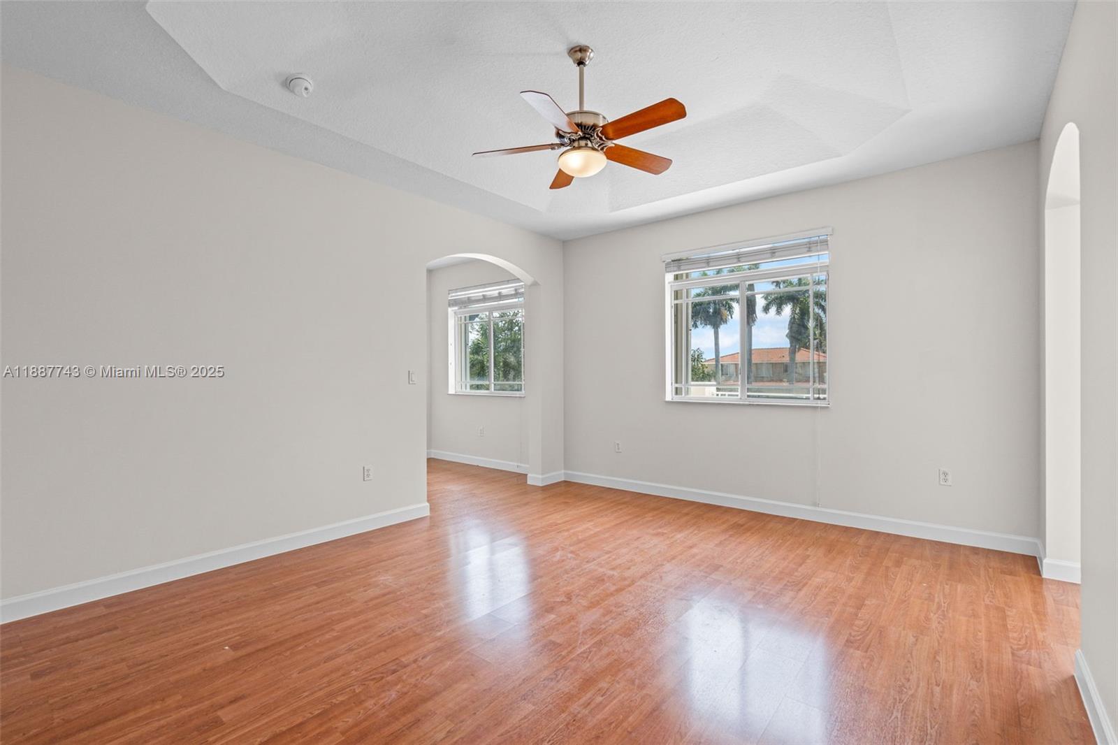 6423 SW 162nd Path, Miami