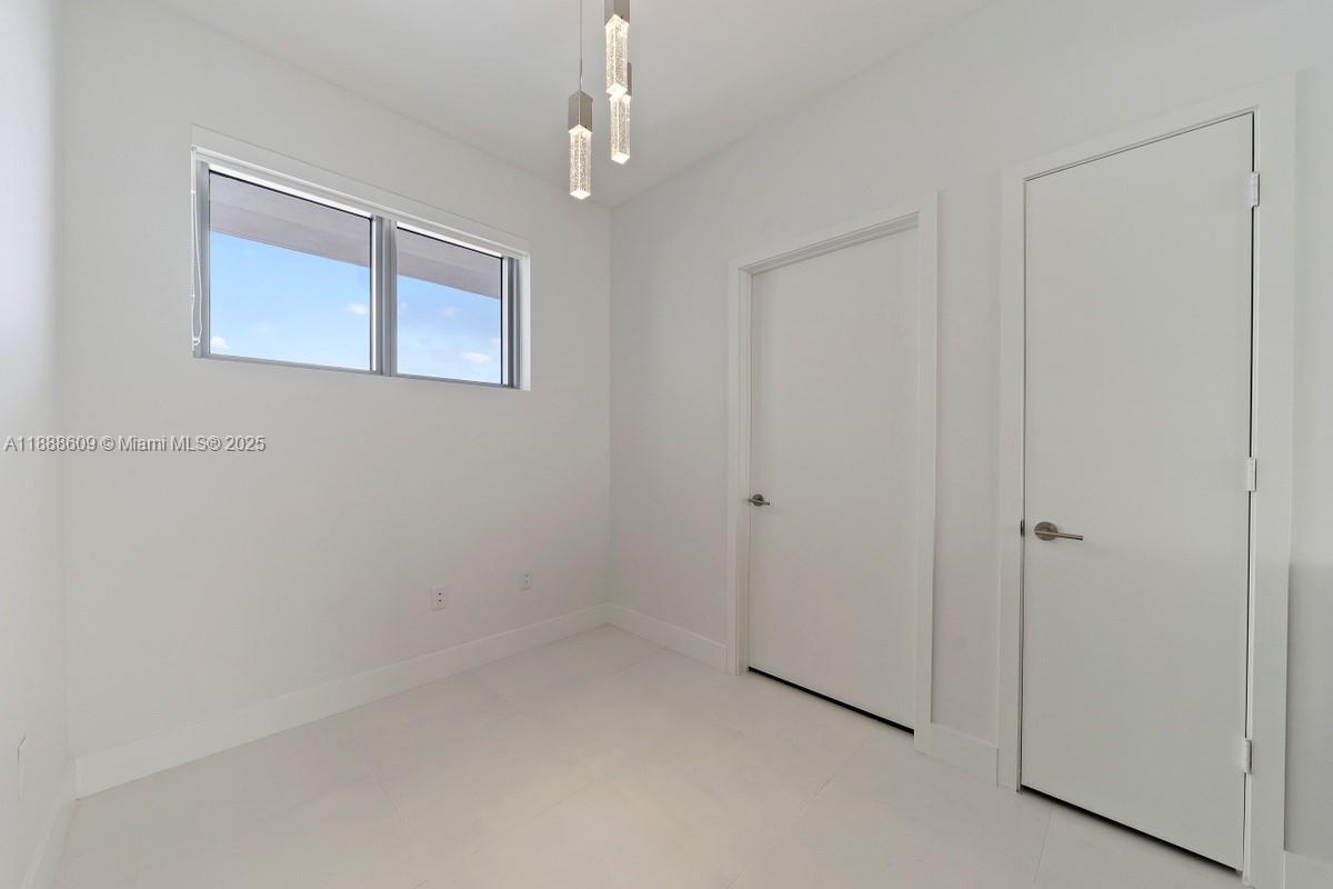 2900 NE 7 Ave # 3605