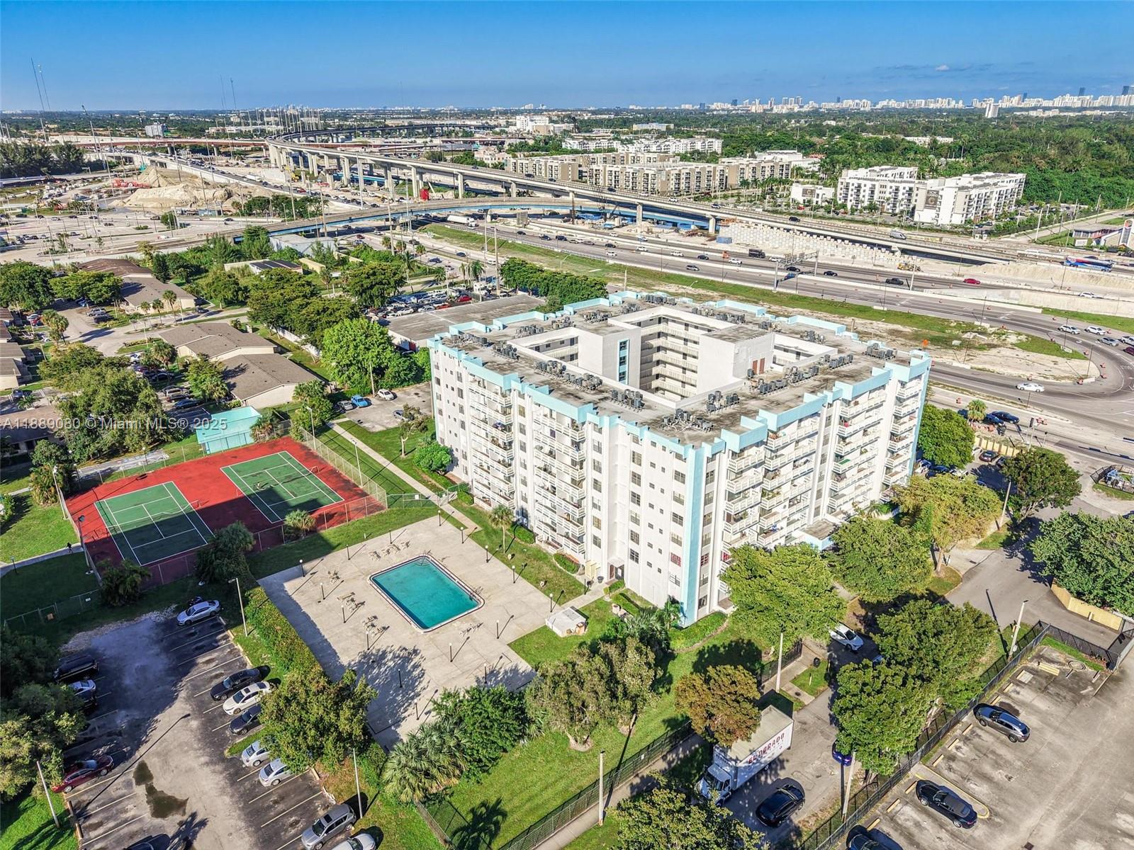 15600 NW 7th Ave # 306