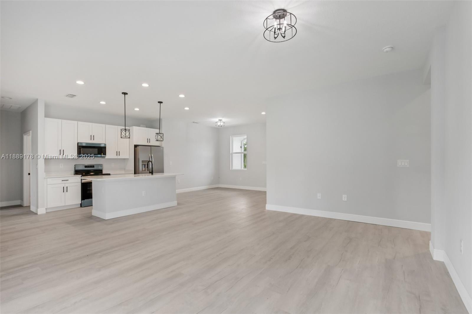 11992 Atoll Ave Unit: .