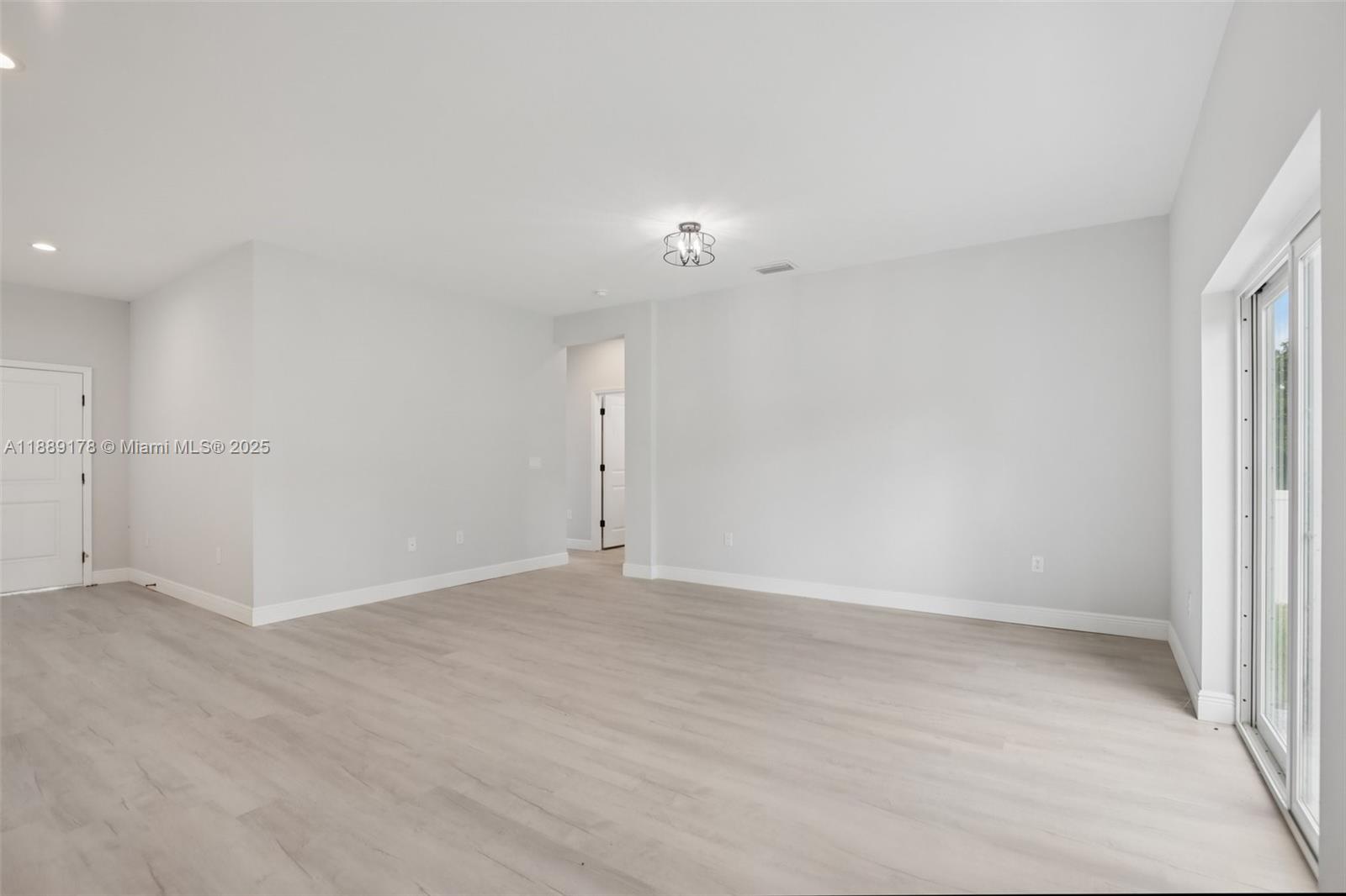 11992 Atoll Ave Unit: .