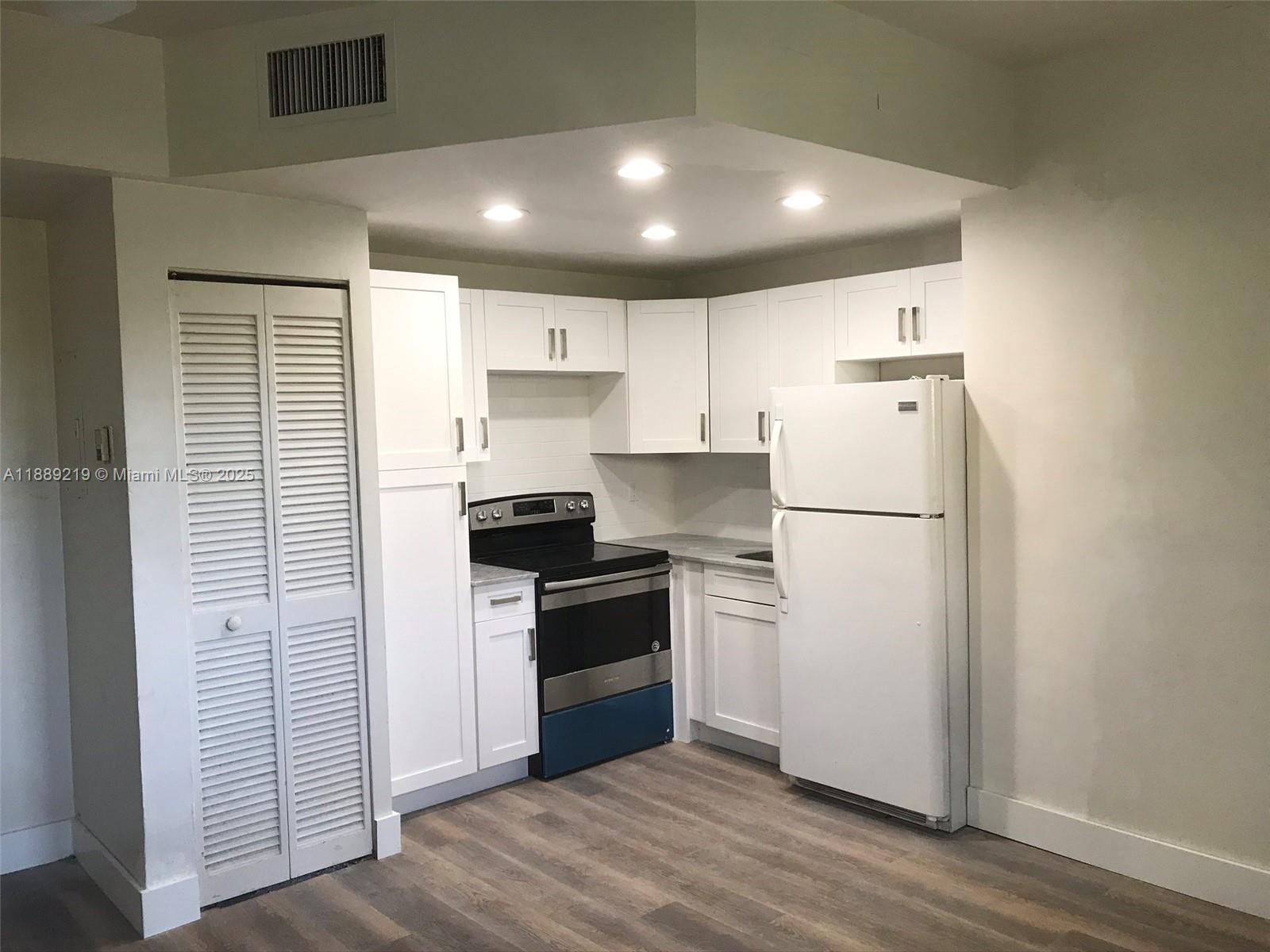 536 14th St # 311, Miami Beach Unit: 311