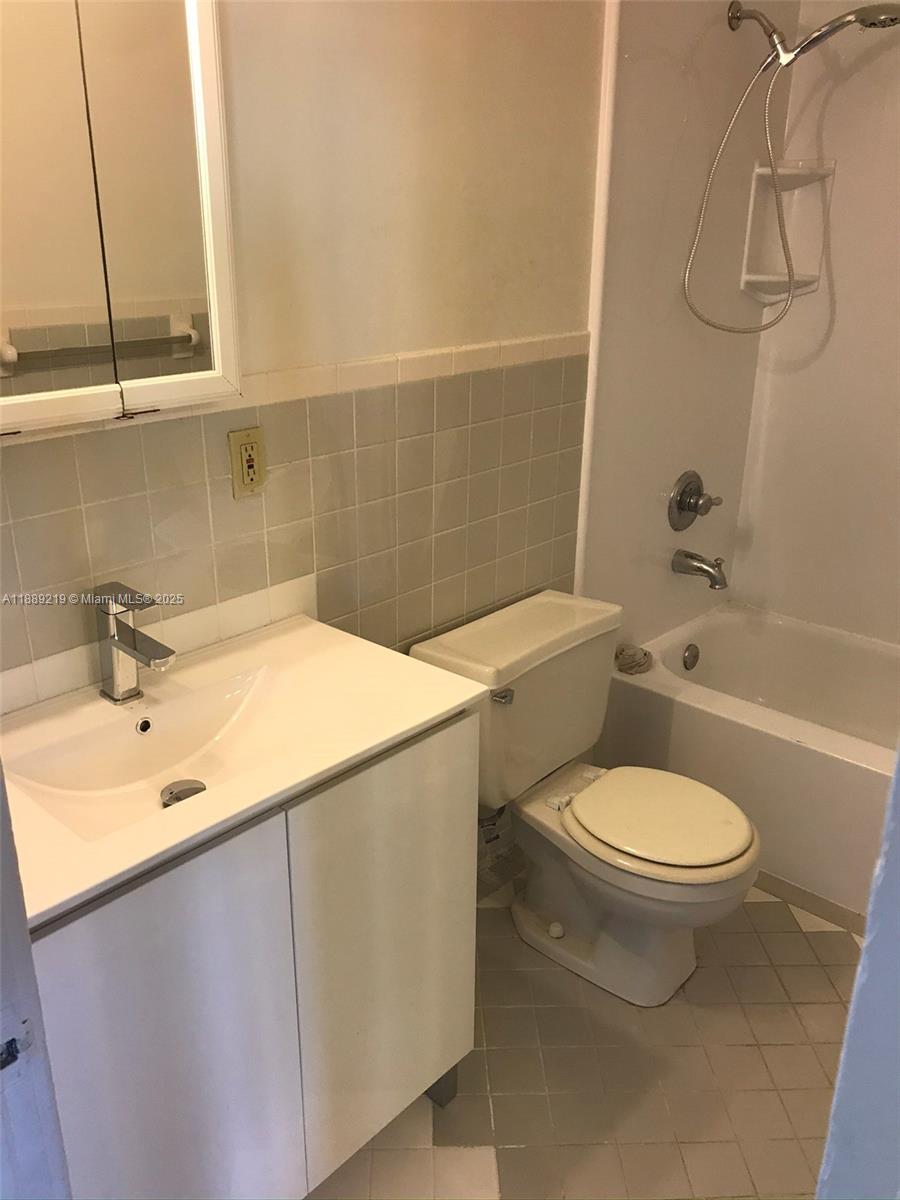 536 14th St # 311, Miami Beach Unit: 311