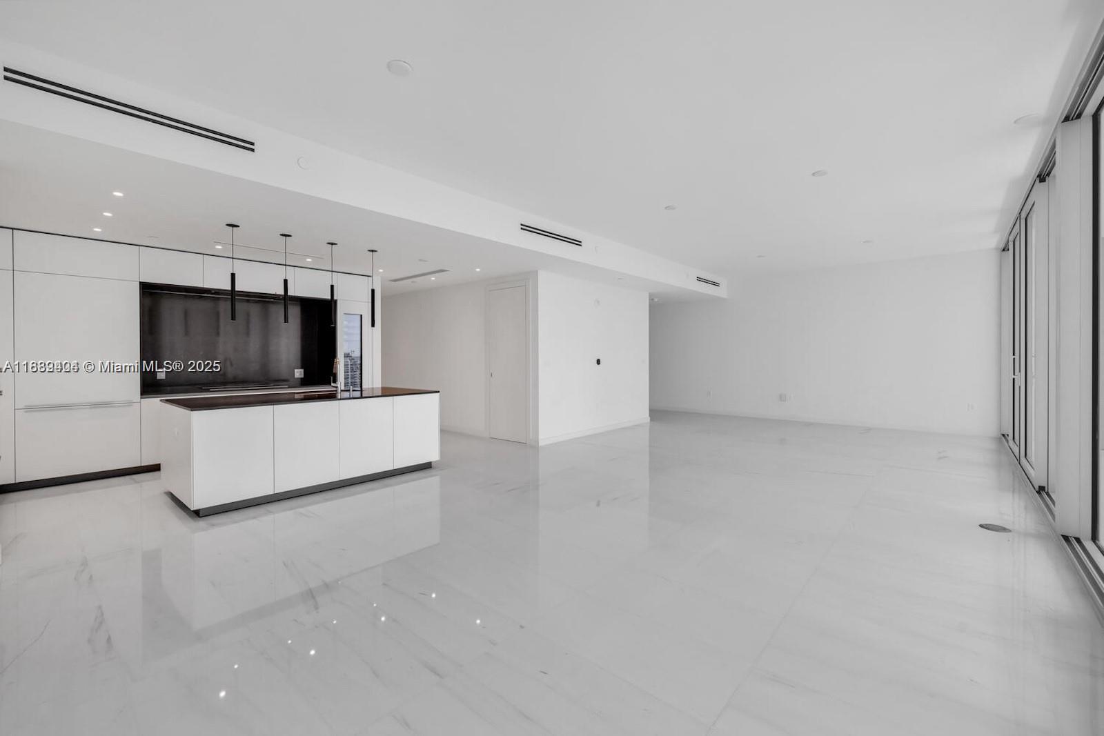 300 Biscayne Way Blvd # 3602E