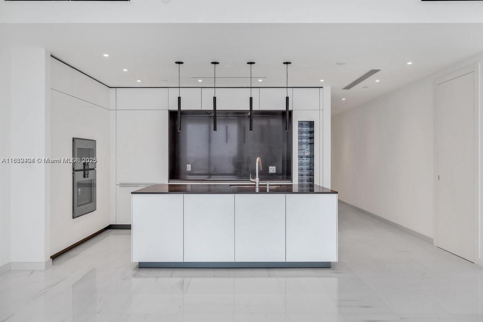 300 Biscayne Way Blvd # 3602E