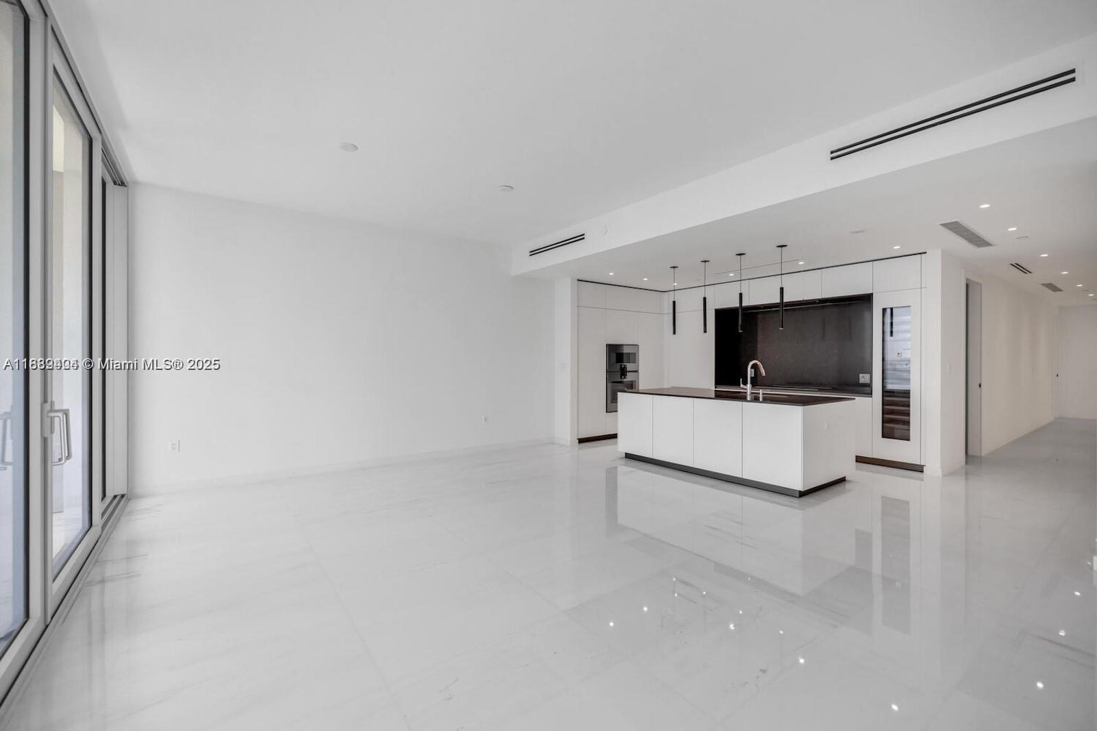 300 Biscayne Way Blvd # 3602E