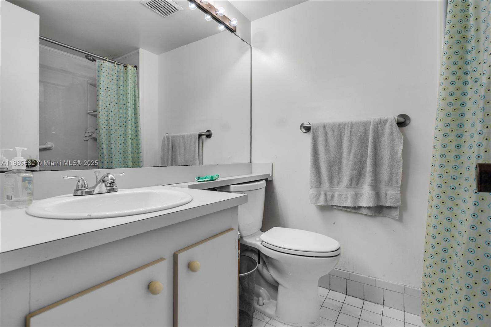 18370 Mediterranean Blvd # 25 Unit: 1-25