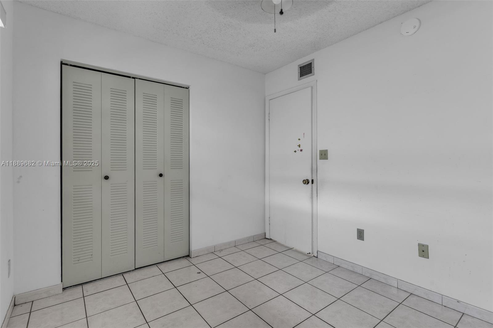 18370 Mediterranean Blvd # 25 Unit: 1-25