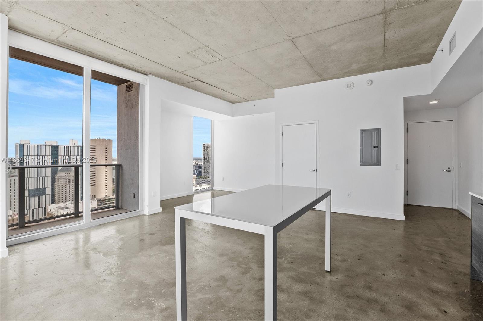 151 SE 1st St # 3511, Miami Unit: 3511