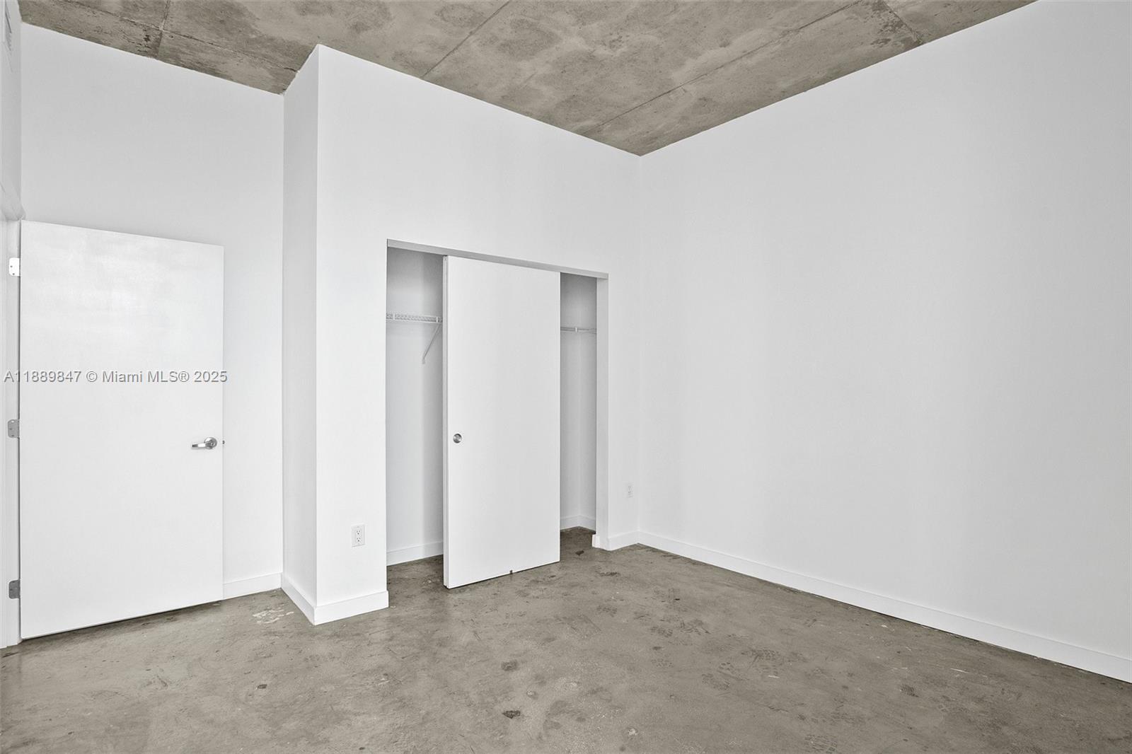 151 SE 1st St # 3511, Miami Unit: 3511