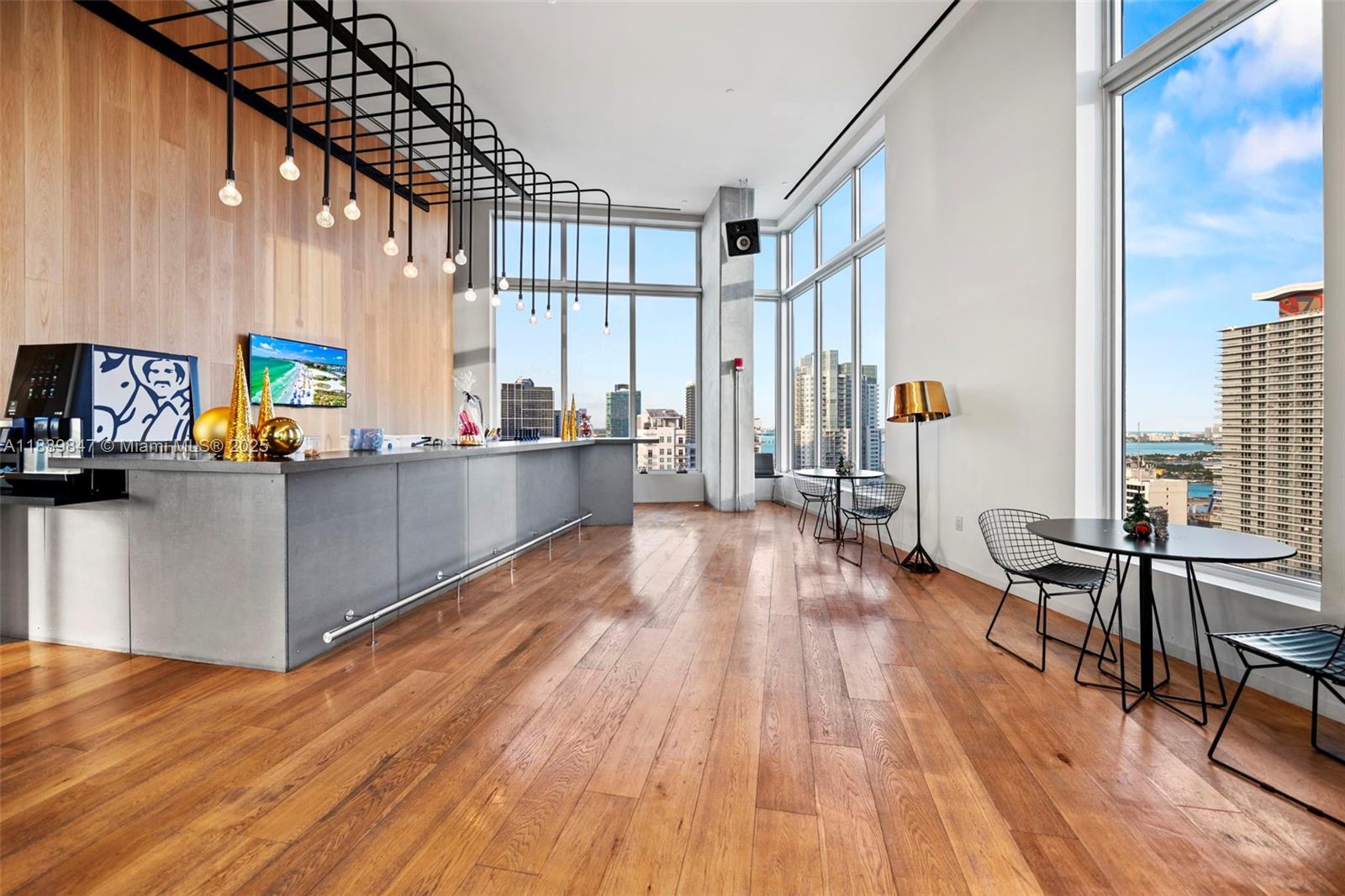 151 SE 1st St # 3511, Miami Unit: 3511