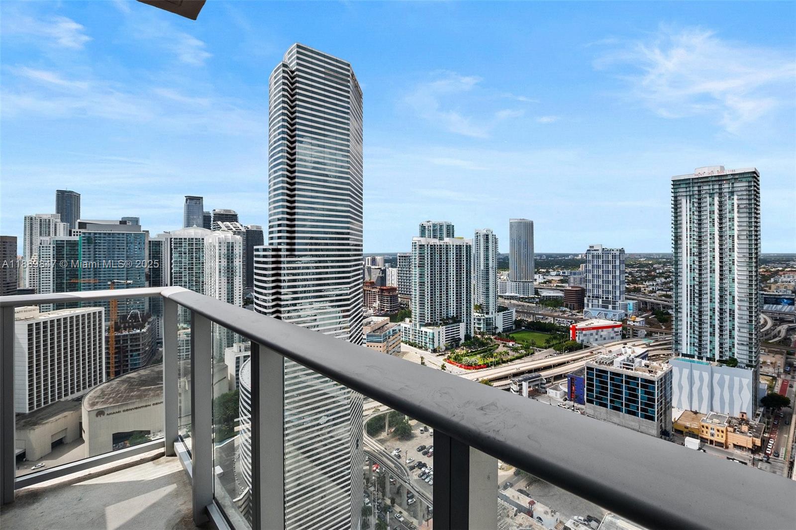 151 SE 1st St # 3511, Miami Unit: 3511